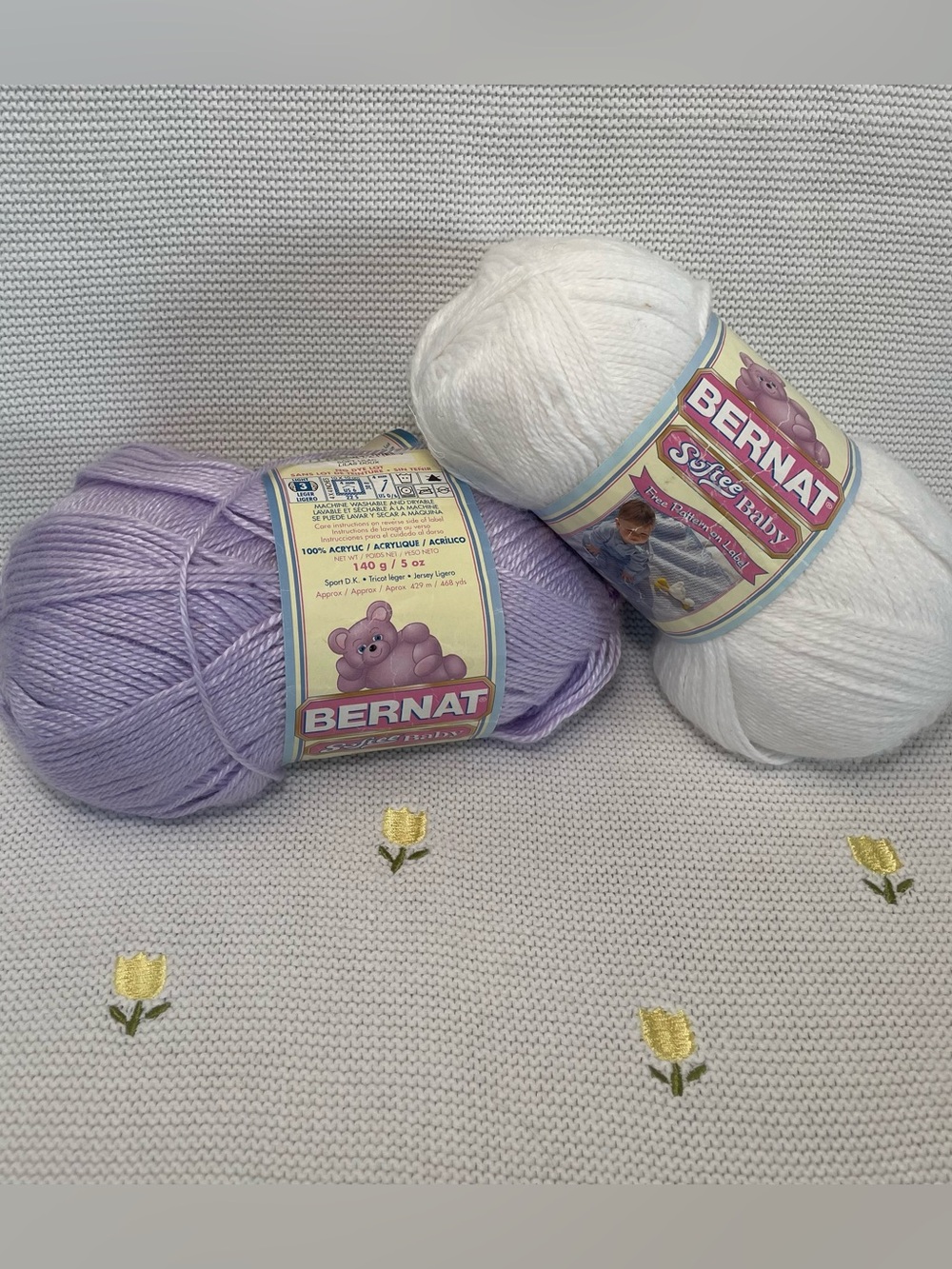 Bernat Softee Baby Yarn Lot White Soft Lilac 2 Skeins Acrylic Light 3 Crochet